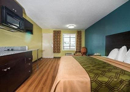 Royal Extended Stay Hotel Selma Buitenkant foto